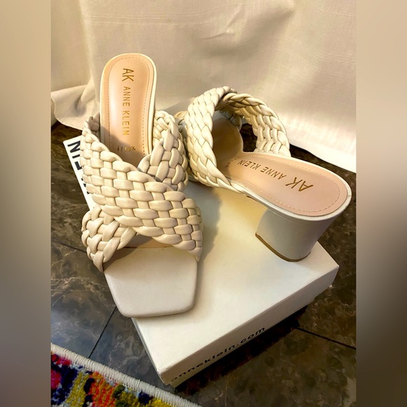 Anne Klein Shoes - Anne Klein Misty Crossover Women’s Heeled Sandal Cream Sz 11